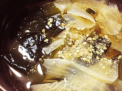 有機切干大根と伊勢志摩産ワカメのスープ